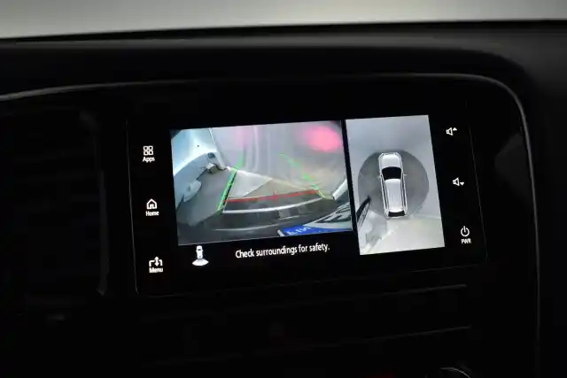 Harmaa Maastoauto, Mitsubishi OUTLANDER PHEV – EUO-247