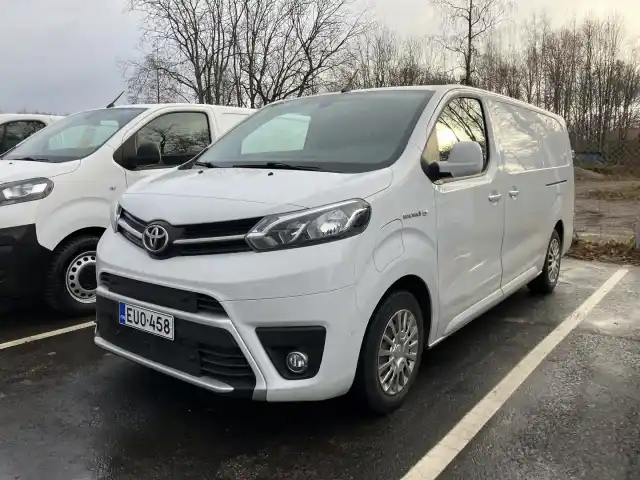 Valkoinen Pakettiauto, Toyota Proace EV – EUO-458