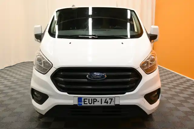 Valkoinen Pakettiauto, Ford Transit Custom – EUP-147