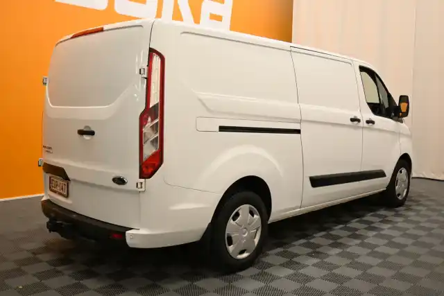 Valkoinen Pakettiauto, Ford Transit Custom – EUP-147