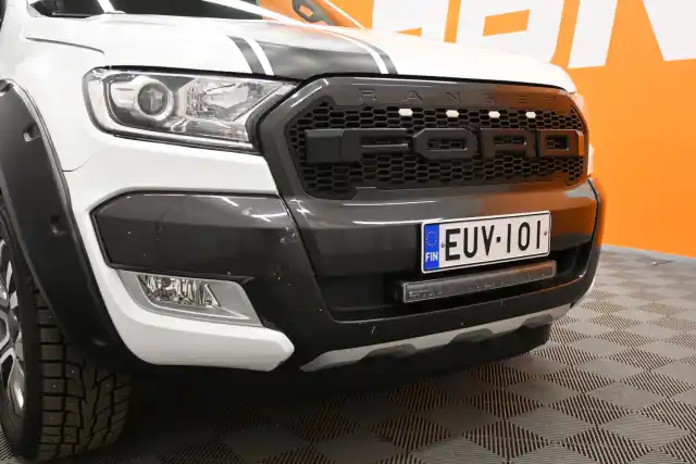 Valkoinen Avolava, Ford Ranger – EUV-101