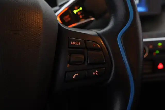 Musta Viistoperä, BMW i3 – EUX-912