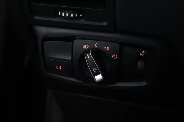 Musta Viistoperä, BMW i3 – EUX-912