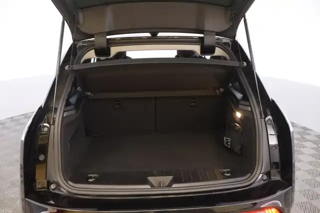 Musta Viistoperä, BMW i3 – EUX-912