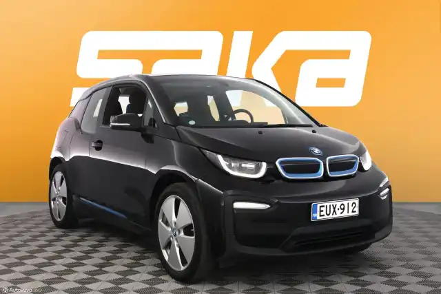 Musta Viistoperä, BMW i3 – EUX-912