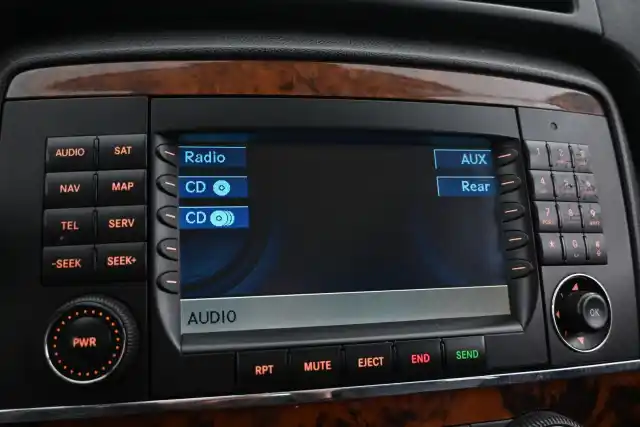 Hopea Tila-auto, Mercedes-Benz R – EVC-881
