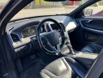 Harmaa Maastoauto, Volvo XC60 – EVK-511, kuva 3