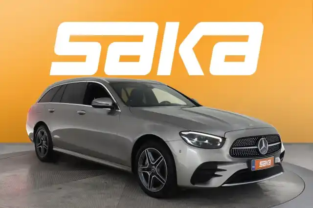 Beige Farmari, Mercedes-Benz E – EVN-521