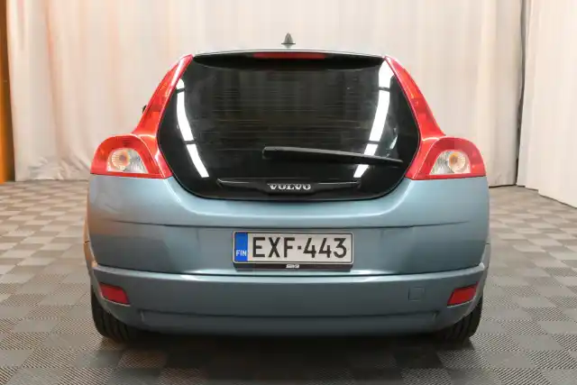 Turkoosi Coupe, Volvo C30 – EXF-443