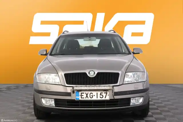 Beige Farmari, Skoda Octavia – EXG-157