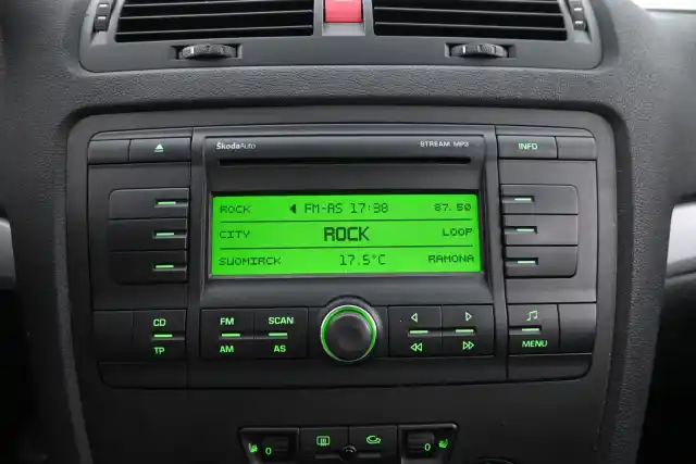 Beige Farmari, Skoda Octavia – EXG-157