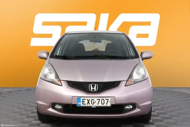 Violetti Viistoperä, Honda Jazz – EXG-707