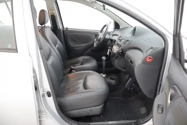 Hopea Viistoperä, Toyota Yaris – EXH-792