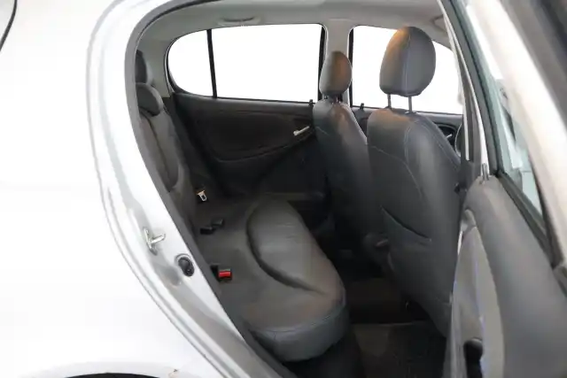 Hopea Viistoperä, Toyota Yaris – EXH-792
