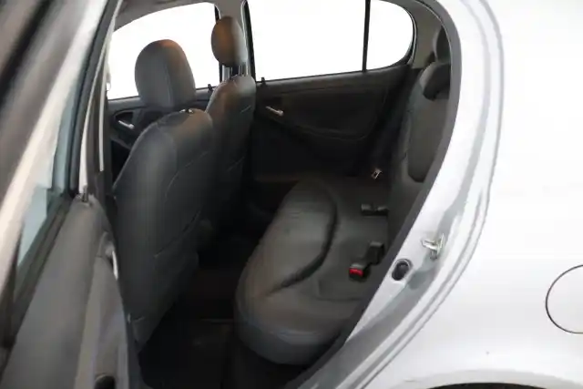 Hopea Viistoperä, Toyota Yaris – EXH-792