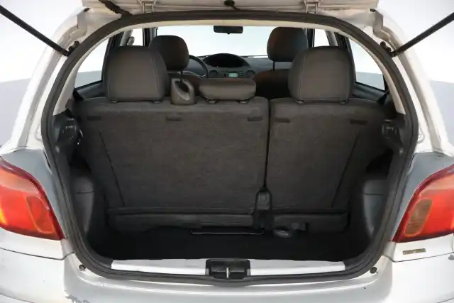 Hopea Viistoperä, Toyota Yaris – EXH-792