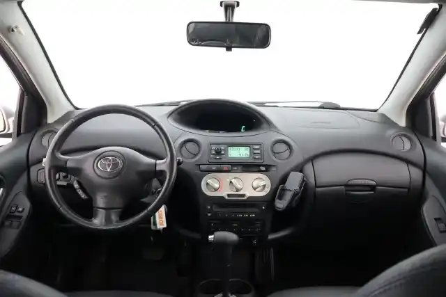 Hopea Viistoperä, Toyota Yaris – EXH-792