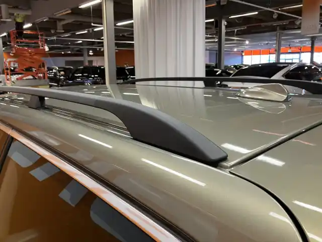 Vihreä Farmari, Volvo V70 – EXY-274