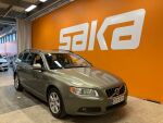 Vihreä Farmari, Volvo V70 – EXY-274, kuva 1