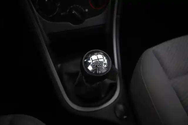 Harmaa Viistoperä, Peugeot 307 – EZJ-948