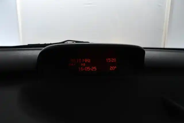 Harmaa Viistoperä, Peugeot 307 – EZJ-948