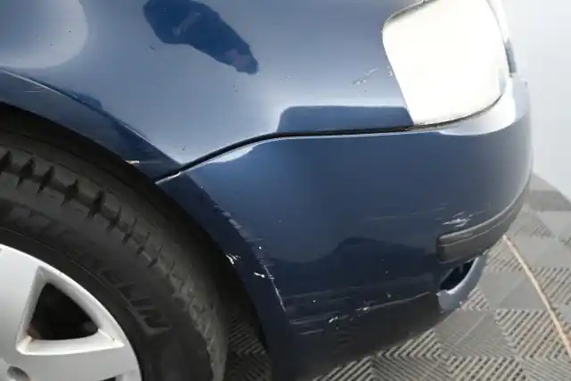 Sininen Sedan, Skoda Superb – FFX-629