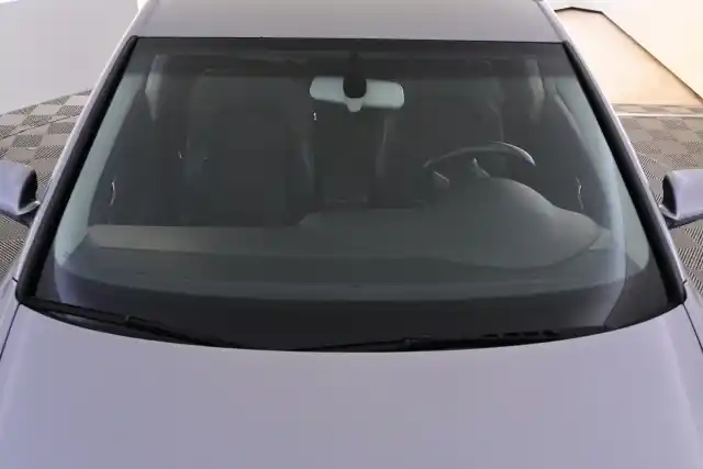 Harmaa Farmari, Audi A6 – FHA-895