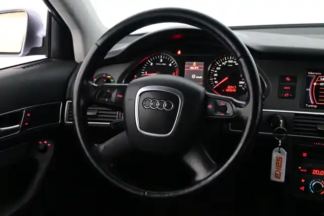 Harmaa Farmari, Audi A6 – FHA-895
