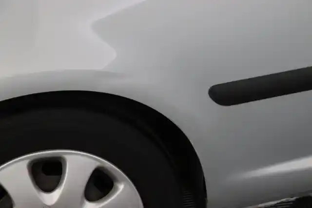 Harmaa Viistoperä, Peugeot 307 – FHE-189