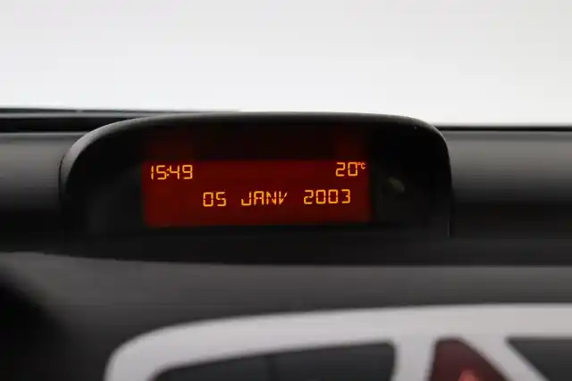 Harmaa Viistoperä, Peugeot 307 – FHE-189