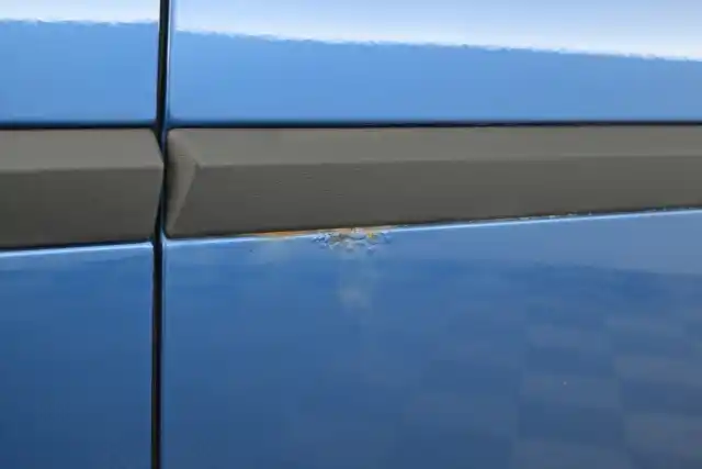 Sininen Sedan, Volvo S40 – FHM-291