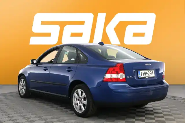 Sininen Sedan, Volvo S40 – FHM-291