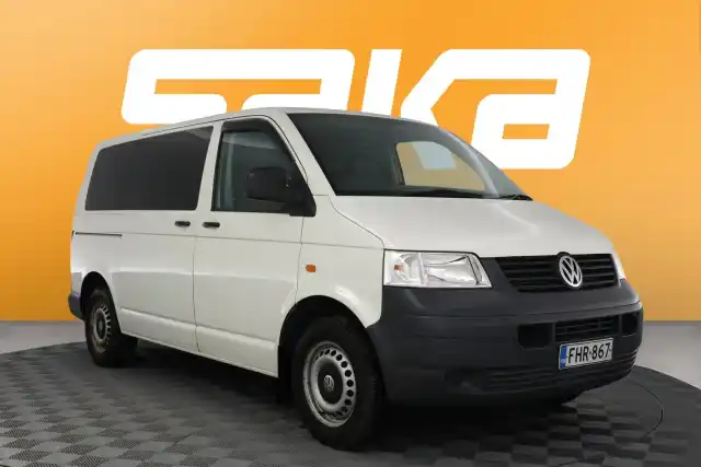 Valkoinen Pakettiauto, Volkswagen Transporter – FHR-867