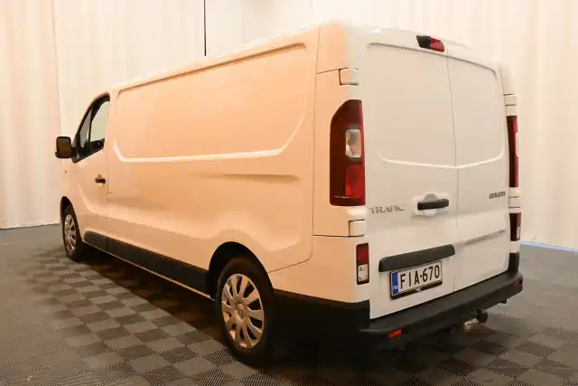 Valkoinen Pakettiauto, Renault Trafic – FIA-670