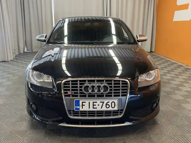 Musta Viistoperä, Audi S3 – FIE-760