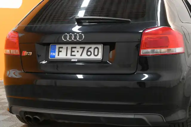 Musta Viistoperä, Audi S3 – FIE-760