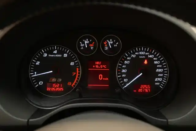 Musta Viistoperä, Audi S3 – FIE-760