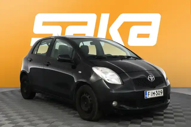 Musta Viistoperä, Toyota Yaris – FIM-309