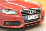 Punainen Sedan, Audi A4 – FIO-969, kuva 9