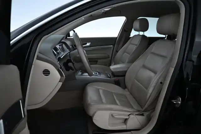 Musta Farmari, Audi A6 – FIU-428