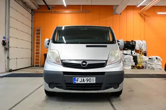 Hopea Tila-auto, Opel Vivaro – FJA-901