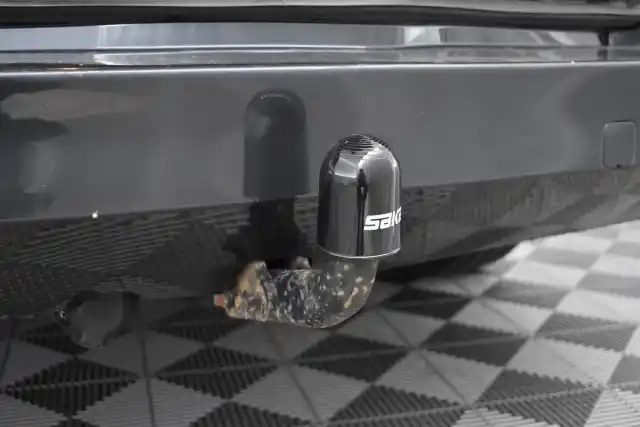 Harmaa Farmari, Ford Mondeo – FJB-145