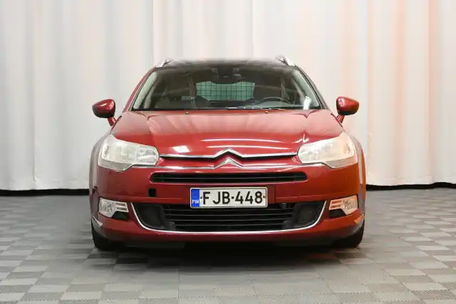 Punainen Farmari, Citroen C5 – FJB-448