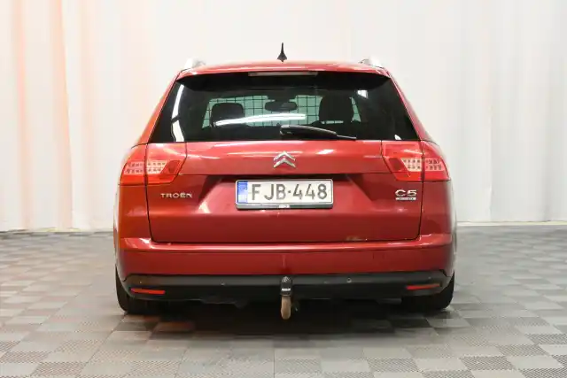 Punainen Farmari, Citroen C5 – FJB-448