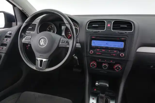 Sininen Viistoperä, Volkswagen Golf – FJM-506