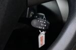 Valkoinen Maastoauto, Toyota RAV4 – FJV-282, kuva 19