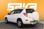 Valkoinen Maastoauto, Toyota RAV4 – FJV-282, kuva 5