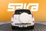 Valkoinen Maastoauto, Toyota RAV4 – FJV-282, kuva 7