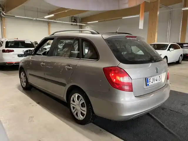 Beige Farmari, Skoda Fabia – FJV-413