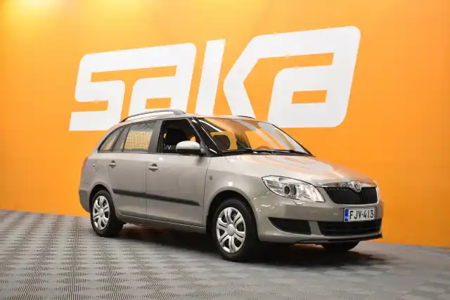 Beige Farmari, Skoda Fabia – FJV-413